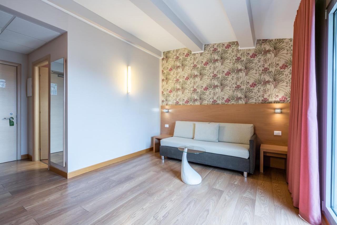 Relais Bellaria Hotel & Congressi San Lazzaro di Savena Luaran gambar